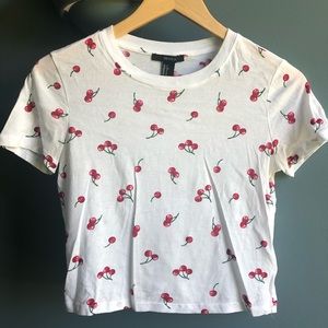 White cherry print tee